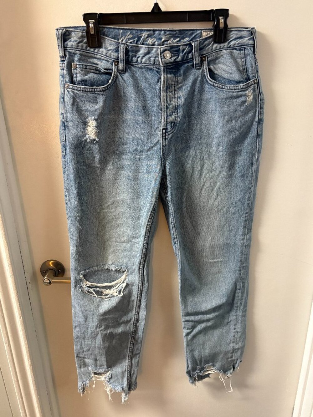 Maggie Mid-Rise Straight Leg Jeans